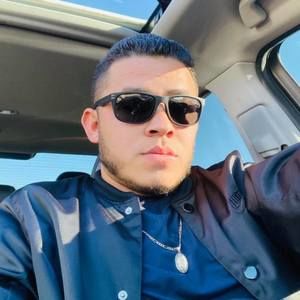 Meet your Posher, Javier